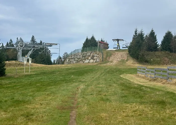 Stone Lake Luxury Lodge